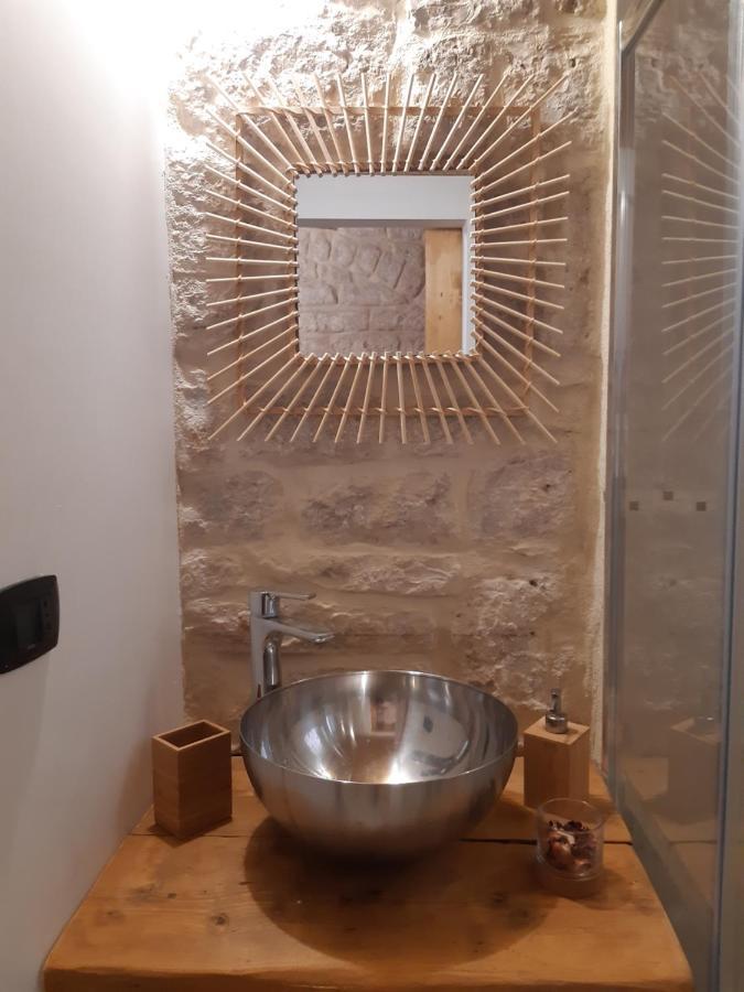 Dimora Acqua Di Sale Apartment Bari Ngoại thất bức ảnh